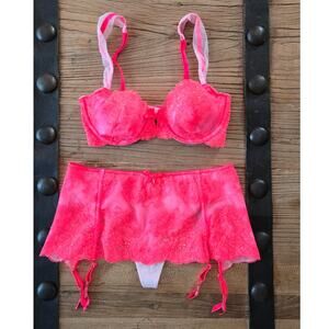 Victoria's Secret Very Sexy Pink and Orange Neon Lace Bra Thong Skirt sz 32D/M